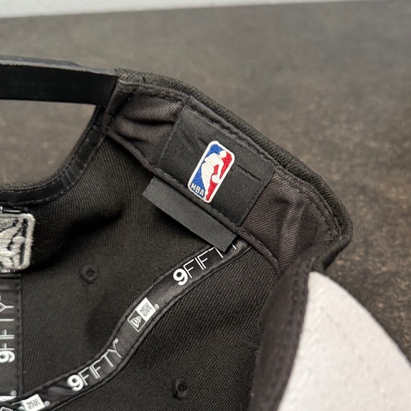 New Era Miami Heat Black 9 FIFTY Snapback Cap Hat - Picture 6 of 6